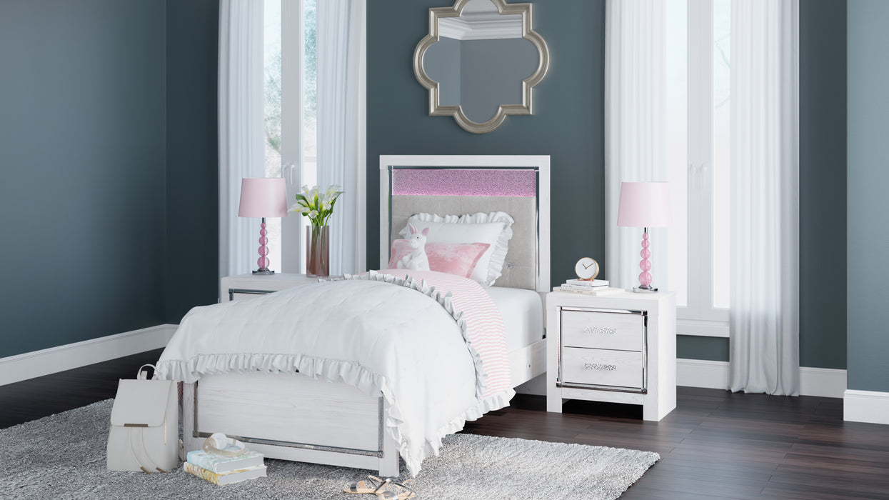 Altyra 5Pc Bedroom Set - White