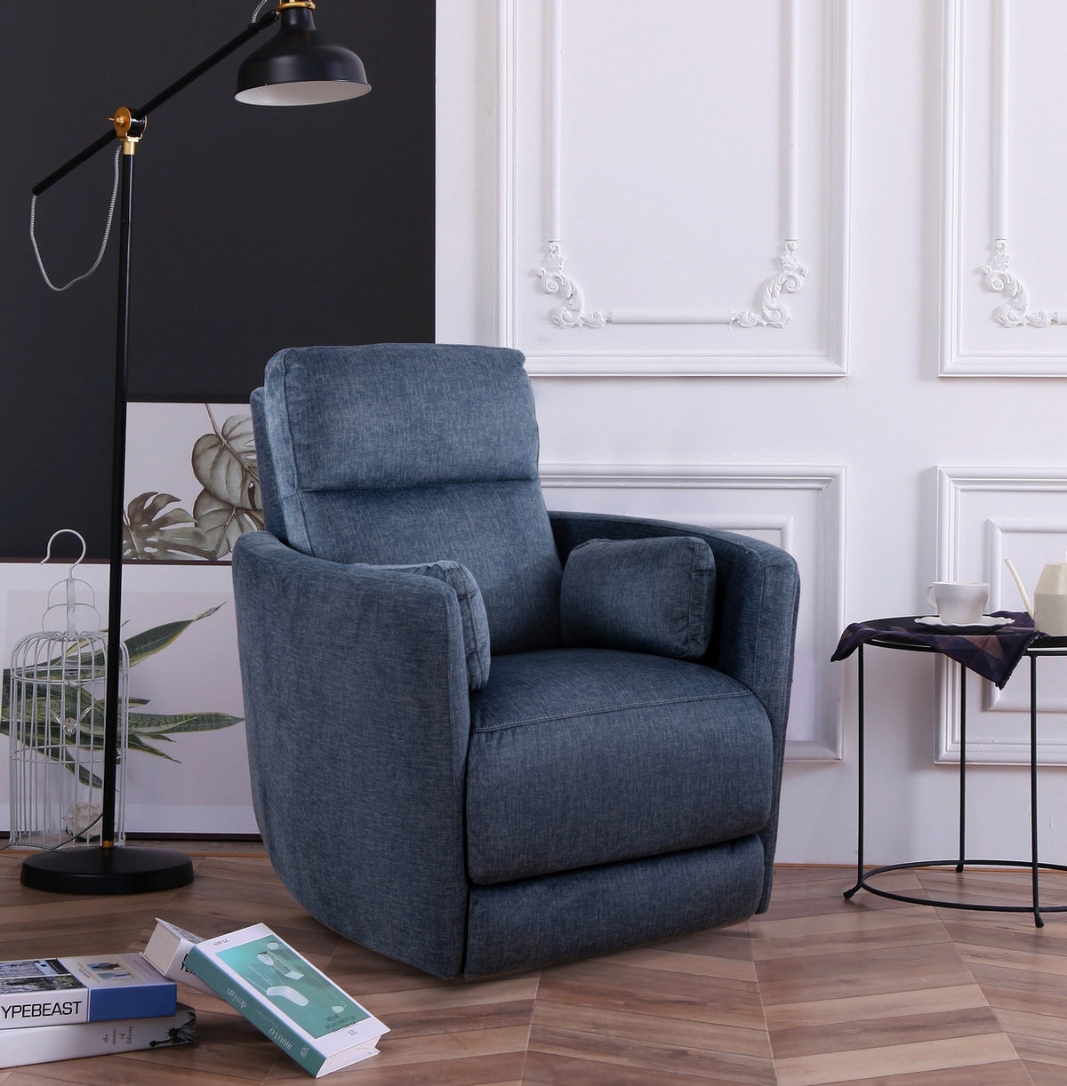 Recliner with Lumbar Pillow